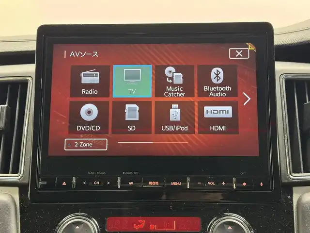 三菱 デリカＤ：５ P 三重県 2019(平31)年 4.9万km ダイヤモンドブラックマイカ ディーゼル・ターボ/フルタイム4WD/MTモード付インパネ8AT/純正 10.1インチナビ QY9000MC/（FM/AM/TV/Music Catcher/Bluetooth/CD/DVD/SD/USB/iPod/HDMI/AUX）/純正 11.5インチ 後席モニター（ALPINE製）/マルチアラウンドモニター/両側オートスライドドア/ドライブレコーダー 前方/ビルトイン ETC/e-Assist/・衝突被害軽減ブレーキシステム/・車線逸脱警報システム/・レーダークルーズコントロールシステム/・オートハイビーム/・誤発進抑制機能（前進時）/・後側方車両検知警報システム（レーンチェンジアシスト機能付）［BSW/LCA］/・後退時交差車両検知警報システム［RCTA］/など/装備/・パワーシート（D6way）/・シートヒーター（D/N）/・左右独立オートエアコン/・後席クーラー＆ヒーター/・AC100V電源コンセント（100W）/・オートライト/・LED ヘッドランプ＋フロントフォグランプ/・パドルシフト/・純正18inAW/・プッシュスタート/・保/取/・スマートキーx2/など