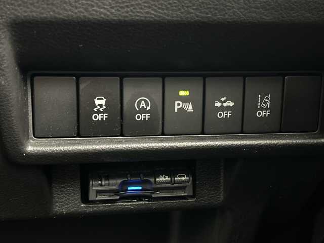 スズキ クロスビー HYBRID MZ 三重県 2018(平30)年 2.9万km キャラバンアイボリーパールメタリック/ホワイト 2トーンルーフ /禁煙車//社外SDナビ【AVIC-ZH07】/　フルセグTV/BT/iPod/CD/DVD//バックカメラ//前席シートヒーター//クルーズコントロール//ドライブレコーダー//衝突被害軽減システム//レーンキープアシスト//LEDオートライト//ETC//純正16インチアルミホイール//ステアリングスイッチ//電格ミラー//ウインカーミラー//純正フロアマット//プッシュスタート//スマートキー