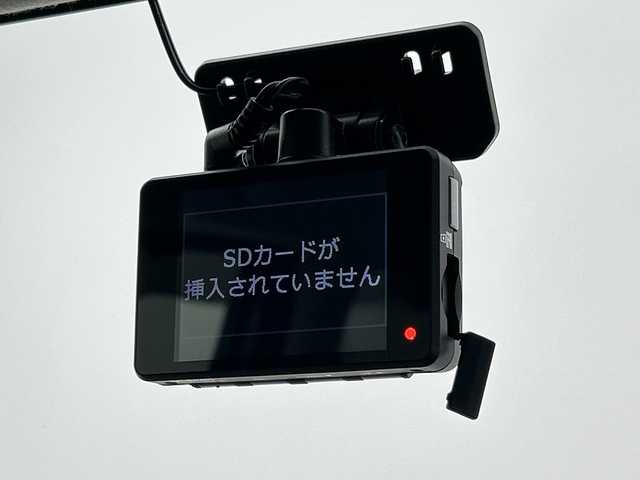 スズキ クロスビー HYBRID MZ 三重県 2018(平30)年 2.9万km キャラバンアイボリーパールメタリック/ホワイト 2トーンルーフ /禁煙車//社外SDナビ【AVIC-ZH07】/　フルセグTV/BT/iPod/CD/DVD//バックカメラ//前席シートヒーター//クルーズコントロール//ドライブレコーダー//衝突被害軽減システム//レーンキープアシスト//LEDオートライト//ETC//純正16インチアルミホイール//ステアリングスイッチ//電格ミラー//ウインカーミラー//純正フロアマット//プッシュスタート//スマートキー