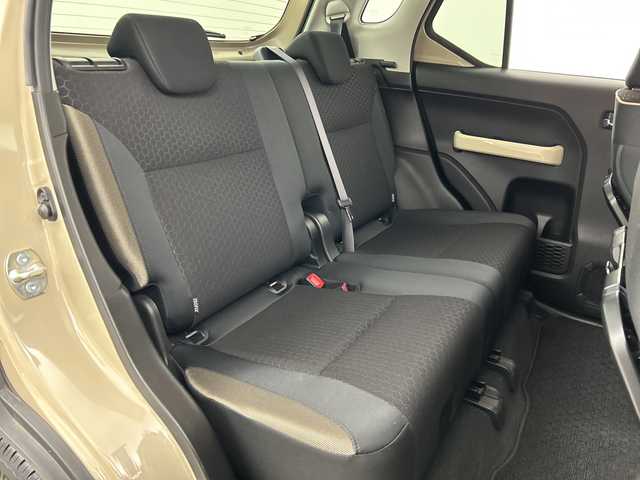 スズキ クロスビー HYBRID MZ 三重県 2018(平30)年 2.9万km キャラバンアイボリーパールメタリック/ホワイト 2トーンルーフ /禁煙車//社外SDナビ【AVIC-ZH07】/　フルセグTV/BT/iPod/CD/DVD//バックカメラ//前席シートヒーター//クルーズコントロール//ドライブレコーダー//衝突被害軽減システム//レーンキープアシスト//LEDオートライト//ETC//純正16インチアルミホイール//ステアリングスイッチ//電格ミラー//ウインカーミラー//純正フロアマット//プッシュスタート//スマートキー