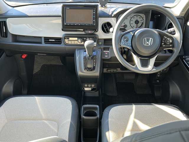 ホンダ Ｎ ＯＮＥ オリジナル 群馬県 2021(令3)年 2.2万km プラチナホワイトパール 純正ナビ、CD、Bluetooth/レーダークルーズコントロール/レーンキープアシスト/衝突軽減システム/コーナーセンサー/バックカメラ/LEDヘッドライト/ETC/バイザー/電動格納ドアミラー/カーテンエアバック/W＋サイドエアバック/純正フロアマット/ウィンカーミラー