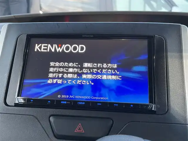 ダイハツ タント L リミテッド SAⅢ 大阪府 2018(平30)年 4.8万km パールホワイトⅢ 社外ナビ KENWOODナビ/・Bluetooth/フルセグTV/CD/DVD/ラジオ/　SMARTUSEN/IPod/主要装備/・バックカメラ/・プリクラッシュセーフティ/・横滑り防止装置/・アイドリングストップ/・ハロゲンヘッドライト/・オートマチックハイビーム/・ヘッドライトレベライザー/・ステアリングリモコン/・ベンチシート/・フルフラット/・純正ホイールキャップ/・社外フロアマット/・ドライブレコーダー前/・ETC