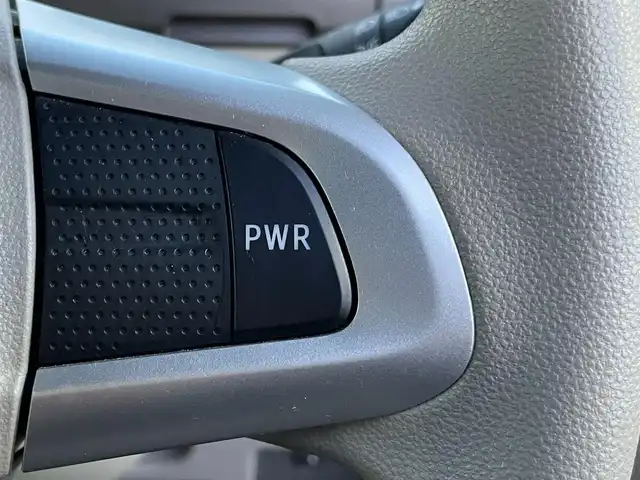 ダイハツ タント L リミテッド SAⅢ 大阪府 2018(平30)年 4.8万km パールホワイトⅢ 社外ナビ KENWOODナビ/・Bluetooth/フルセグTV/CD/DVD/ラジオ/　SMARTUSEN/IPod/主要装備/・バックカメラ/・プリクラッシュセーフティ/・横滑り防止装置/・アイドリングストップ/・ハロゲンヘッドライト/・オートマチックハイビーム/・ヘッドライトレベライザー/・ステアリングリモコン/・ベンチシート/・フルフラット/・純正ホイールキャップ/・社外フロアマット/・ドライブレコーダー前/・ETC