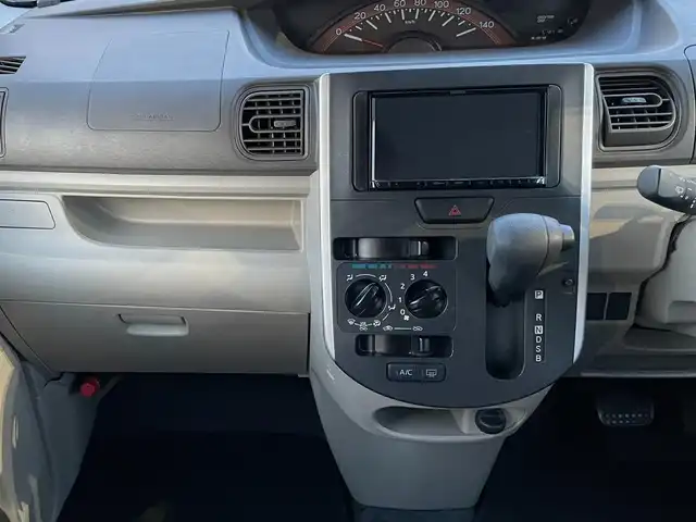 ダイハツ タント L リミテッド SAⅢ 大阪府 2018(平30)年 4.8万km パールホワイトⅢ 社外ナビ KENWOODナビ/・Bluetooth/フルセグTV/CD/DVD/ラジオ/　SMARTUSEN/IPod/主要装備/・バックカメラ/・プリクラッシュセーフティ/・横滑り防止装置/・アイドリングストップ/・ハロゲンヘッドライト/・オートマチックハイビーム/・ヘッドライトレベライザー/・ステアリングリモコン/・ベンチシート/・フルフラット/・純正ホイールキャップ/・社外フロアマット/・ドライブレコーダー前/・ETC