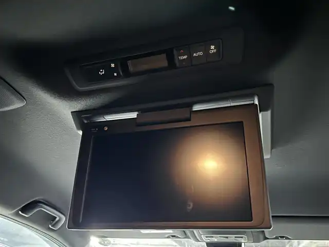 トヨタ ヴォクシー ZS 煌Ⅱ 福岡県 2019(令1)年 5.4万km ブラック 後席モニター　/純正９型ナビ（ＢＴ，フルセグＴＶ）　/バックカメラ/ＥＴＣ　/クルーズコントロール　/コーナーセンサー　/衝突軽減ブレーキ　/レーンキープ　/ＰＫＳＢ　/ＭＴモード付き　/両側電動スライドドア　/ＬＥＤ