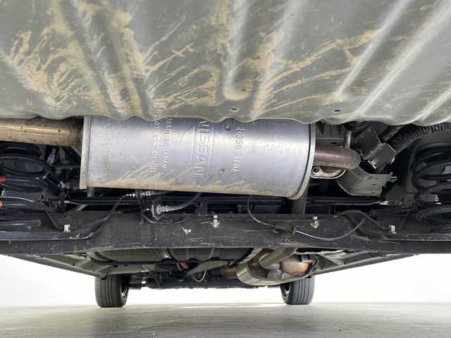 日産 セレナ e－パワー XV 千葉県 2022(令4)年 3.6万km ダークメタルグレー 禁煙車/社外ナビ　KENWOOD/Bluetooth　CD　AM/FM/バックカメラ/両側パワースライドドア/ETC/オートライト/クルーズコントロール/衝突軽減ブレーキ/コーナーセンサー/15インチ純正アルミホイール/純正フロアマット/ステアリングスイッチ/リア2.3列目ドリンクホルダー/USB入力端子/スペアキー/スマートキー/プッシュスタート