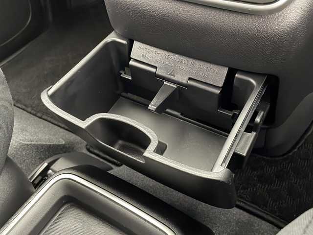 日産 セレナ e－パワー XV 千葉県 2022(令4)年 3.6万km ダークメタルグレー 禁煙車/社外ナビ　KENWOOD/Bluetooth　CD　AM/FM/バックカメラ/両側パワースライドドア/ETC/オートライト/クルーズコントロール/衝突軽減ブレーキ/コーナーセンサー/15インチ純正アルミホイール/純正フロアマット/ステアリングスイッチ/リア2.3列目ドリンクホルダー/USB入力端子/スペアキー/スマートキー/プッシュスタート