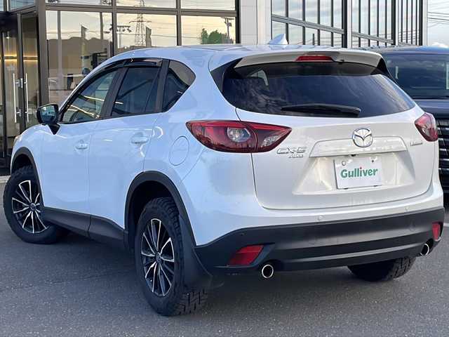 マツダ ＣＸ－５ XD Lパッケージ 道東・釧路十勝 2016(平28)年 10.3万km クリスタルホワイトパールマイカ ・マツダコネクトナビ/　（FM　AM　BT　USB　CD　DVD　AUX　TV）/・サンルーフ/・BOSEスピーカー/・社外GPSレーダー/・社外前方ドライブレコーダー/・衝突軽減システム/・トランクションコントロール　/・車線逸脱警報/・車線逸脱抑制/・ブラインドスポットモニター/・シートヒーター/・レザーシート/・アイドリングストップ/・メモリシート/・スマートキー×2/・プッシュスタート/・純正フロアマット/・後方コーナーセンサー