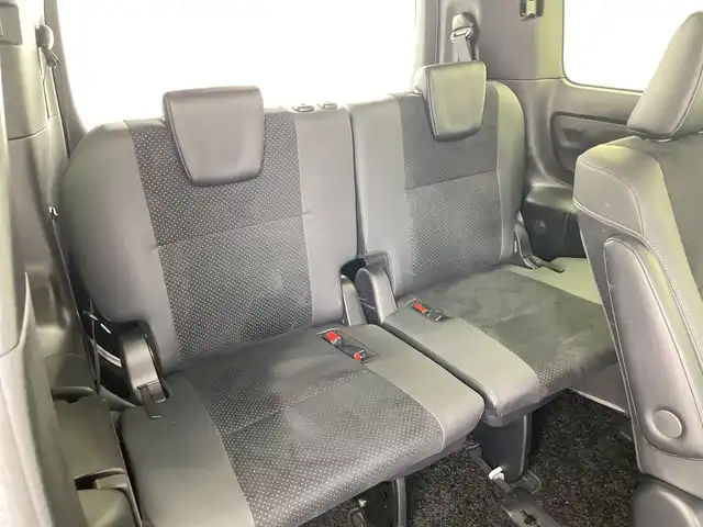 トヨタ ヴォクシー ハイブリッド ZS 煌Ⅲ 群馬県 2021(令3)年 8.4万km ホワイトパールクリスタルシャイン 純正１０型ナビ　バックカメラ　クルーズコントロール　シートヒーター　衝突被害軽減ブレーキ　車線逸脱警報　オートマチックハイビーム　前後ドライブレコーダー　クリアランスソナー　ＬＥＤ　ＥＴＣ　禁煙車