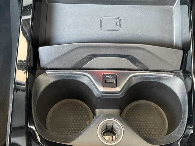 ＢＭＷ ＢＭＷ １１８ｉ Mスポーツ 岐阜県 2021(令3)年 4.8万km サファイアブラックP /10.25インチ純正HDDナビ/(AM/FM/BT/USB)//iDriveナビゲーション・パッケージ/(BMWライブ・コックピット)/(BMWインテリジェント・パーソナル・アシスタント)/(ITSスポット対応DSRC車載器)/(BMWコネクテッド・ドライブ・プロフェッショナル)//コンフォート・パッケージ/(オートマチック・テールゲート・オペレーション)/(アクティブ・クルーズ・コントロール)//ハーフレザーシート//運転席パワーシート//パーキング・アシスト/(パーク・ディスタンス・コントロール)/(パーキング・アシスト)/(リヤ・ビュー・カメラ)/(リバース・アシスト)/(アクティブPDC)//ドライビング・アシスト/(レーン・ディパーチャー・ウォーニング)/(レーン・チェンジ・ウォーニング)/(前車接近警告機能)/(衝突回避・被害軽減ブレーキ)/(後車衝突警告機能)/(クロス・トラフィック・ウォーニング)/(トラフィック・サイン・アシスト)//純正18インチアルミホイール//純正フロアマット//純正LEDヘッドライト//ETC//スペアキー×1