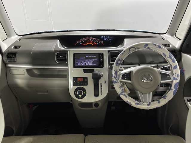 ダイハツ タント X ホワイトアクセント SAⅢ 沖縄県 2017(平29)年 4.1万km ホワイト/シルキーブルーパール 2トーン 県外仕入れ　/禁煙車　/純正ナビ[NSZP-W67D]/（フルセグＴＶ　ＣＤ　ＤＶＤ　Ｂｌｕｅｔｏｏｔｈ）　/バックカメラ/スマートアシストIII/・衝突被害軽減ブレーキ/・車線逸脱警報/・オートマチックハイビーム/片側パワースライドドア　/ドライブレコーダー　/ＥＴＣ　/シートヒーター　/ＵＳＢポート　/コーナーセンサー　/ステアリングスイッチ