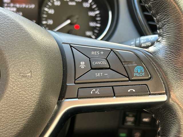 日産 エクストレイル 20Xi 神奈川県 2019(平31)年 7.8万km インペリアルアンバーP 純正SDナビ/　Bluetooth/CD/DVD/USB/フルセグTV/アラウンドビューモニター/バックカメラ/４WD/ダウンヒルアシストコントロール/ルーフレール/プロパイロット/追従型クルーズコントロール/エマージェンシーブレーキ/レーンキープアシスト/横滑り防止装置/クリアランスソナー/デジタルインナーミラー/ビルトインETC/前後ドライブレコーダー/純正18インチAW/LEDヘッドライト/オートライト/保証書/取扱説明書