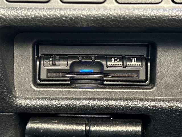 日産 エクストレイル 20Xi 神奈川県 2019(平31)年 7.8万km インペリアルアンバーP 純正SDナビ/　Bluetooth/CD/DVD/USB/フルセグTV/アラウンドビューモニター/バックカメラ/４WD/ダウンヒルアシストコントロール/ルーフレール/プロパイロット/追従型クルーズコントロール/エマージェンシーブレーキ/レーンキープアシスト/横滑り防止装置/クリアランスソナー/デジタルインナーミラー/ビルトインETC/前後ドライブレコーダー/純正18インチAW/LEDヘッドライト/オートライト/保証書/取扱説明書