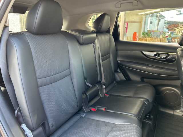 日産 エクストレイル 20Xi 神奈川県 2019(平31)年 7.8万km インペリアルアンバーP 純正SDナビ/　Bluetooth/CD/DVD/USB/フルセグTV/アラウンドビューモニター/バックカメラ/４WD/ダウンヒルアシストコントロール/ルーフレール/プロパイロット/追従型クルーズコントロール/エマージェンシーブレーキ/レーンキープアシスト/横滑り防止装置/クリアランスソナー/デジタルインナーミラー/ビルトインETC/前後ドライブレコーダー/純正18インチAW/LEDヘッドライト/オートライト/保証書/取扱説明書