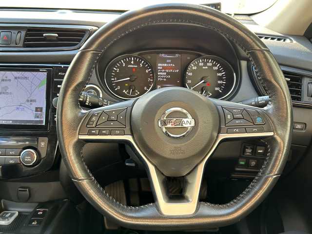 日産 エクストレイル 20Xi 神奈川県 2019(平31)年 7.8万km インペリアルアンバーP 純正SDナビ/　Bluetooth/CD/DVD/USB/フルセグTV/アラウンドビューモニター/バックカメラ/４WD/ダウンヒルアシストコントロール/ルーフレール/プロパイロット/追従型クルーズコントロール/エマージェンシーブレーキ/レーンキープアシスト/横滑り防止装置/クリアランスソナー/デジタルインナーミラー/ビルトインETC/前後ドライブレコーダー/純正18インチAW/LEDヘッドライト/オートライト/保証書/取扱説明書