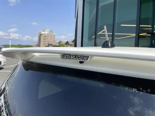 ホンダ Ｎ ＯＮＥ ツアラー Aパッケージ 東京都 2014(平26)年 8.1万km プレミアムホワイトパール 社外ナビ/バックカメラ/クルーズコントロール/パドルシフト/シティブレーキアクティブシステム/ECONモード/オートライト/純正14インチAW/無限フロアマット