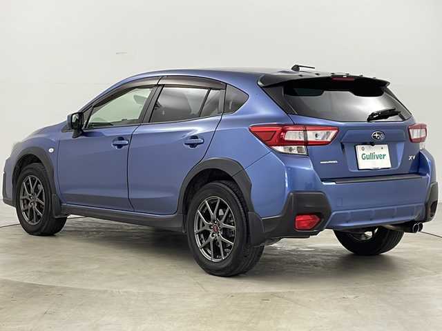 スバル インプレッサ ＸＶ 1．6i－L アイサイト 道央・札幌 2018(平30)年 6.1万km クォーツブルーP ・４ＷＤ/・社外ディスプレイオーディオ＆ＤＶＤ＆ＣＤ＆ＵＳＢ＆ＡＵＸ/・バックカメラ/・アイサイト/・車線逸脱警報/・レーンキープアシスト/・先行車発進お知らせ/・アイドリングストップ/・ＳＲＨ/・横滑り防止装置/・レーダークルーズコントロール/・パドルシフト/・Ｘ－ＭＯＤＥ ＡＷＤ/・ヒルスタートアシスト/・電動パーキングブレーキ/・電動格納式ドアミラー/・ドアミラーヒーター/・フロントワイパーデアイサー/・オートライト/・ＬＥＤヘッドライト/・フォグランプ/・ＳＴｉリアスポイラー/・社外アルミホイール/・社外マフラー