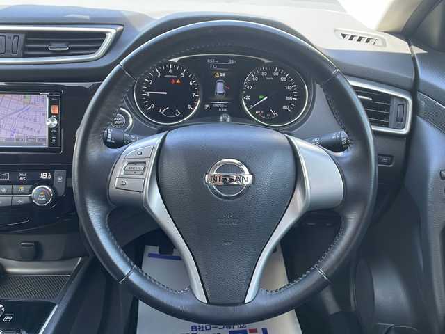 日産 エクストレイル 20X エマージェンシーブレーキ 道央・札幌 2015(平27)年 10.9万km ダイヤモンドブラック (株)IDOMが運営する【じしゃロン札幌店】の自社ローン専用車両になりますこちらは現金またはオートローンご利用価格です。自社ローンご希望の方は別途その旨お申し付けください。/・純正ナビ&フルセグ&CD&DVD&BT&FM&AM/・バックカメラ/・衝突被害軽減ブレーキ/・ETC/・ウインカードアミラー/・電動格納ドアミラー/・純正フロアマット/・プッシュスタート/・スペアキー