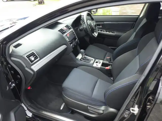 スバル レヴォーグ 1．6GT－S アイサイト プラウドED 千葉県 2015(平27)年 2.1万km クリスタルブラックシリカ アイサイト/SIドライブ/スバルリヤビークルディテクション/純正メモリーナビ/地デジTV/【DVD/CD再生機能　Bluetooth接続】/サイド/バックカメラ/運転席パワーシート/革巻きステアリング/パドルシフト/ETC/LEDヘッドライト/フォグライト/ウインカーミラー/社外足廻り/純正17インチアルミホイル/サイド/カーテンエアバッグ/キーレスアクセス