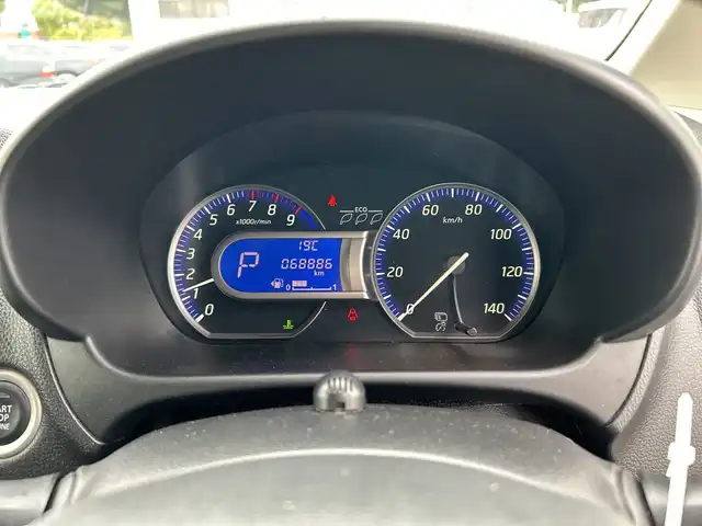 日産 デイズ ハイウェイスターX 千葉県 2016(平28)年 6.9万km チタニウムグレーメタリック ナビ　ＭＭ３１６Ｄ－Ｗ　全方位カメラ　ＣＤ　ＤＶＤ　Ｂｔ　アイドリングストップ　純正フロアマット　ベンチシート　横滑り防止機能　衝突軽減システム　社外１４インチＡＷ　ドアバイザー　LEDライト