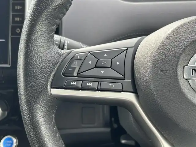日産 セレナ e－パワー ハイウェイスター V 徳島県 2020(令2)年 7.2万km アズライトブルー 純正10インチナビ MM519D-L/純正ドライブレコーダー/純正AW/両側パワースライドドア/全周囲カメラ/バックカメラ/フロントカメラ/サイドカメラ/ブラインドスポットモニター/プロパイロット/追従クルーズコントロール/コーナーセンサー/衝突被害軽減ブレーキ/レーンキープアシスト/LEDヘッドライト/オートライト/ダブル・カーテンエアバッグ/USBポート/サードシート用スライドドアスイッチ/セカンドシート用ロールサンシェード/ウィンカーミラー/プッシュスタート/禁煙車/取扱説明書