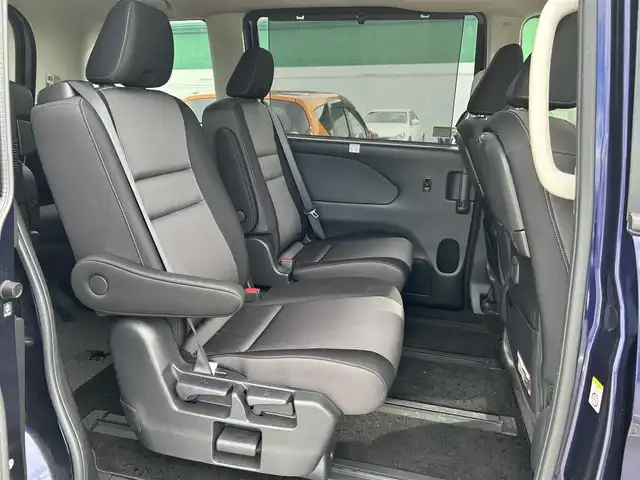 日産 セレナ e－パワー ハイウェイスター V 徳島県 2020(令2)年 7.2万km アズライトブルー 純正10インチナビ MM519D-L/純正ドライブレコーダー/純正AW/両側パワースライドドア/全周囲カメラ/バックカメラ/フロントカメラ/サイドカメラ/ブラインドスポットモニター/プロパイロット/追従クルーズコントロール/コーナーセンサー/衝突被害軽減ブレーキ/レーンキープアシスト/LEDヘッドライト/オートライト/ダブル・カーテンエアバッグ/USBポート/サードシート用スライドドアスイッチ/セカンドシート用ロールサンシェード/ウィンカーミラー/プッシュスタート/禁煙車/取扱説明書