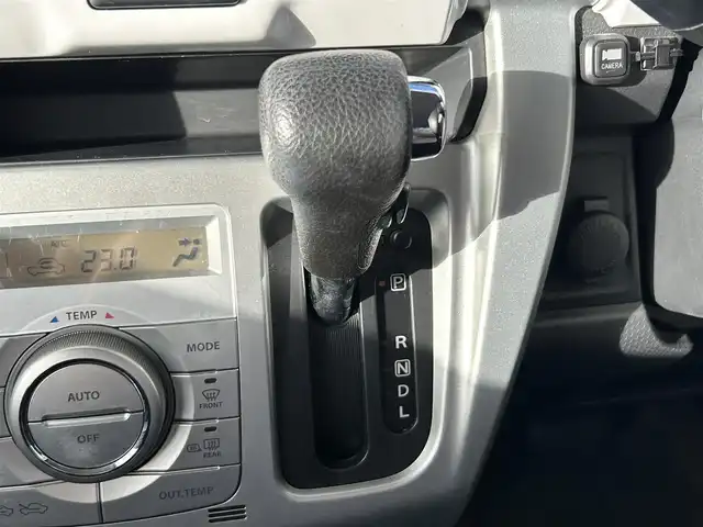 スズキ ハスラー X 鳥取県 2015(平27)年 7.6万km キャンディピンクメタリック/ホワイト2トーンルーフ 2トーンカラー/ルーフホワイト/４・W・D/純正ナビ/フルセグ/CD/DVD/BT/バックカメラ/レーダーブレーキサポート/横滑り防止装置/ETC/運転席シートヒーター/キセノンヘットライト/フォグライト/純正15インチアルミホイール/プッシュエンジンスタート/アイドリングストップ/フロアマット・ドアバイザー/スペアキー