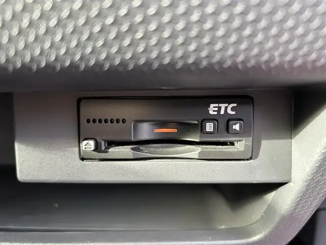 スズキ ハスラー X 鳥取県 2015(平27)年 7.6万km キャンディピンクメタリック/ホワイト2トーンルーフ 2トーンカラー/ルーフホワイト/４・W・D/純正ナビ/フルセグ/CD/DVD/BT/バックカメラ/レーダーブレーキサポート/横滑り防止装置/ETC/運転席シートヒーター/キセノンヘットライト/フォグライト/純正15インチアルミホイール/プッシュエンジンスタート/アイドリングストップ/フロアマット・ドアバイザー/スペアキー