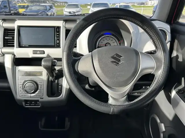 スズキ ハスラー X 鳥取県 2015(平27)年 7.6万km キャンディピンクメタリック/ホワイト2トーンルーフ 2トーンカラー/ルーフホワイト/４・W・D/純正ナビ/フルセグ/CD/DVD/BT/バックカメラ/レーダーブレーキサポート/横滑り防止装置/ETC/運転席シートヒーター/キセノンヘットライト/フォグライト/純正15インチアルミホイール/プッシュエンジンスタート/アイドリングストップ/フロアマット・ドアバイザー/スペアキー