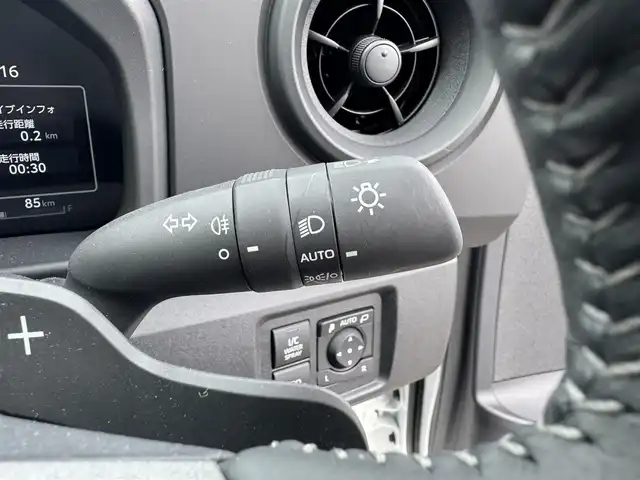 トヨタ ＧＲヤリス RC 三重県 2025(令7)年 0.1万km スーパーホワイトⅡ 法人ワンオーナー禁煙車/OP 18インチパッケージ/OP サブラジエーター/OP 左右独立温度調整オートエアコン/OP 縦引きパーキングブレーキ/OP 寒冷地仕様/GR-DAT 8AT/18インチENKKEI製/ブレーキダクト/インタークーラースプレー/コールドエアインテークダクト/カーボンルーフ/リアフォグ/パドルシフト/ビルトインETC/クリアランスソナー