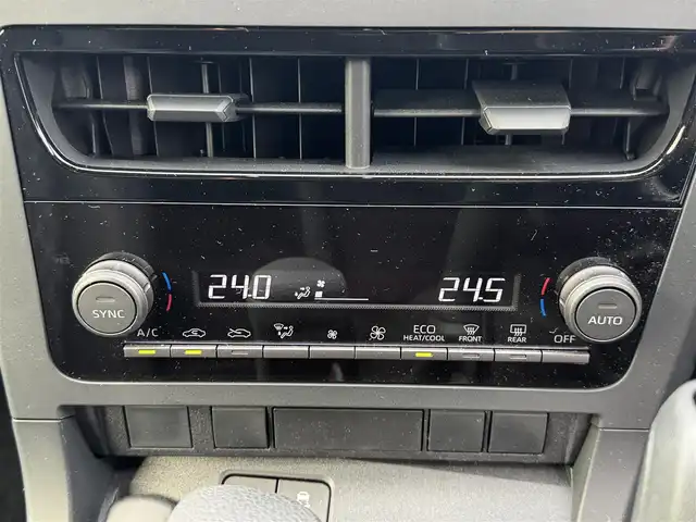 トヨタ ＧＲヤリス RC 三重県 2025(令7)年 0.1万km スーパーホワイトⅡ 法人ワンオーナー禁煙車/OP 18インチパッケージ/OP サブラジエーター/OP 左右独立温度調整オートエアコン/OP 縦引きパーキングブレーキ/OP 寒冷地仕様/GR-DAT 8AT/18インチENKKEI製/ブレーキダクト/インタークーラースプレー/コールドエアインテークダクト/カーボンルーフ/リアフォグ/パドルシフト/ビルトインETC/クリアランスソナー