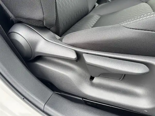 トヨタ ＧＲヤリス RC 三重県 2025(令7)年 0.1万km スーパーホワイトⅡ 法人ワンオーナー禁煙車/OP 18インチパッケージ/OP サブラジエーター/OP 左右独立温度調整オートエアコン/OP 縦引きパーキングブレーキ/OP 寒冷地仕様/GR-DAT 8AT/18インチENKKEI製/ブレーキダクト/インタークーラースプレー/コールドエアインテークダクト/カーボンルーフ/リアフォグ/パドルシフト/ビルトインETC/クリアランスソナー