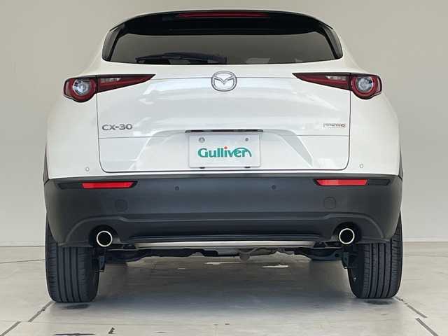 マツダ ＣＸ－３０ 20S 愛知県 2021(令3)年 1.8万km スノーフレイクホワイトパールマイカ 純正ナビ/レーダークルーズコントロール/Bluetooth/バックカメラ/コーナーセンサー/ブラインドスポットモニター/LEDヘッドライト/レーンキープアシスト/オートマチックハイビーム/ドライブレコーダー/ETC/衝突軽減システム/ステアリングスイッチ/スマートキー/プッシュスタート
