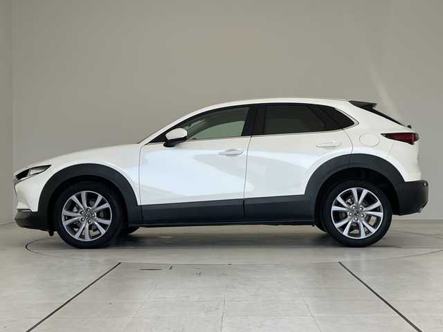 マツダ ＣＸ－３０ 20S 愛知県 2021(令3)年 1.8万km スノーフレイクホワイトパールマイカ 純正ナビ/レーダークルーズコントロール/Bluetooth/バックカメラ/コーナーセンサー/ブラインドスポットモニター/LEDヘッドライト/レーンキープアシスト/オートマチックハイビーム/ドライブレコーダー/ETC/衝突軽減システム/ステアリングスイッチ/スマートキー/プッシュスタート