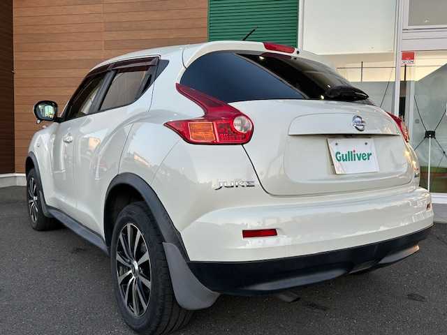 日産 ジューク 15RX 静岡県 2010(平22)年 13.3万km ホワイトパール 純正メモリナビ/ワンセグ/Bluetooth/スマートキー/プッシュスタート/純正フロアマット/オートライト