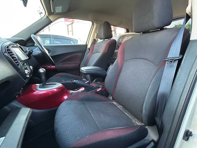 日産 ジューク 15RX 静岡県 2010(平22)年 13.3万km ホワイトパール 純正メモリナビ/ワンセグ/Bluetooth/スマートキー/プッシュスタート/純正フロアマット/オートライト