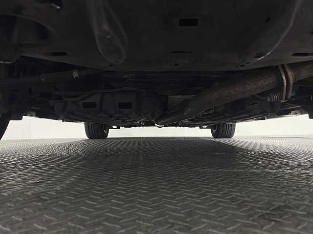 トヨタ カムリ ハイブリット レザーパッケージ 沖縄県 2013(平25)年 6.6万km シルバーM 禁煙車/純正ナビ/(BT/AM/FM/CD/DVD/ワンセグTV)/バックカメラ/ステアリングリモコン/ビルドインETC/クルーズコントロール/レザーシート/パワーシート/シートヒーター/取扱説明書/純正ドアバイザー/純正フロアマット