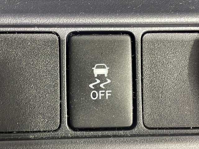 トヨタ カムリ ハイブリット レザーパッケージ 沖縄県 2013(平25)年 6.6万km シルバーM 禁煙車/純正ナビ/(BT/AM/FM/CD/DVD/ワンセグTV)/バックカメラ/ステアリングリモコン/ビルドインETC/クルーズコントロール/レザーシート/パワーシート/シートヒーター/取扱説明書/純正ドアバイザー/純正フロアマット