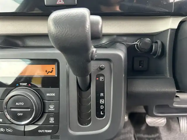 日産 モコ X 東京都 2012(平24)年 5万km アーバンブラウン 社外ナビ/　ワンセグTV/純正タッチパネル4.3インチディスプレイ/　Bluetooth/AM・FM/CD/バックカメラ/ETC/盗難防止装置/前方ドライブレコーダー/パワーウィンドウ/パワーステアリング/電動格納ミラー/ウィンカーミラー/ヘッドライトレベライザー/ハロゲンライト/フォグランプ/スマートキー×2/ドアバイザー/保証書/取扱説明書/スペアキー