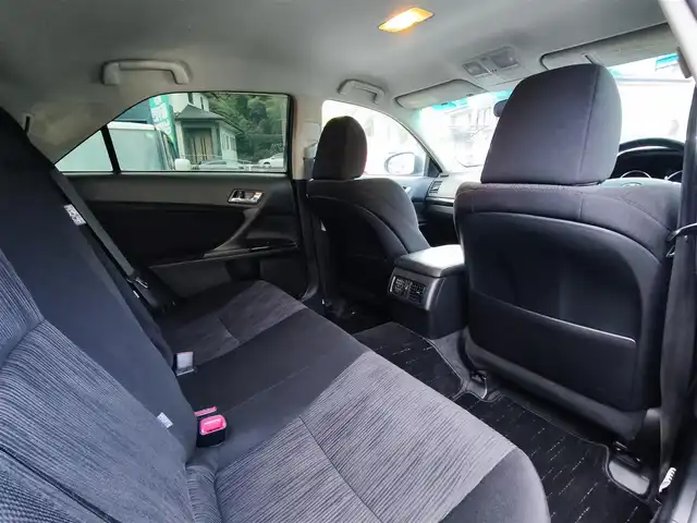 トヨタ マークＸ 250G Sパッケージ リラックス 熊本県 2010(平22)年 8.8万km ブラック 社外7インチナビ（AVN-V02）/【フルセグTV/Bluetooth/CD/DVD】/バックカメラ/パドルシフト/オートLEDライト/ウィンカーミラー/プッシュスタート/スマートキー/ビルトインETC/革巻きステアリング/電格ミラー/純正16インチAW/純正ドアバイザー/ABS/盗難防止装置