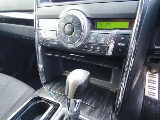 トヨタ マークＸ 250G Sパッケージ リラックス 熊本県 2010(平22)年 8.8万km ブラック 社外7インチナビ（AVN-V02）/【フルセグTV/Bluetooth/CD/DVD】/バックカメラ/パドルシフト/オートLEDライト/ウィンカーミラー/プッシュスタート/スマートキー/ビルトインETC/革巻きステアリング/電格ミラー/純正16インチAW/純正ドアバイザー/ABS/盗難防止装置