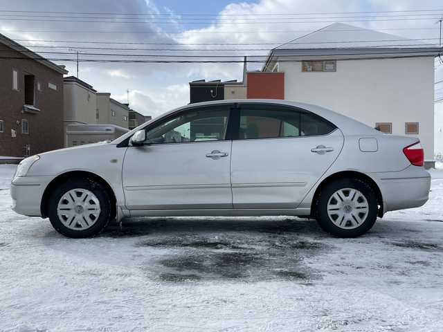 トヨタ プレミオ X Lパッケージ LTD 道央・札幌 2003(平15)年 7.4万km シルバーM ４WD/純正メモリーナビ/AM/FM/CD/ワンセグ/バックカメラ/革巻きウッドコンビステアリング/リモコンキー/キセノンヘッドライト/オートライト/フォグランプ/ヘッドライトレベライザー/電動格納ミラー/純正フロアマット/ドアバイザー/社外エンジンスターター