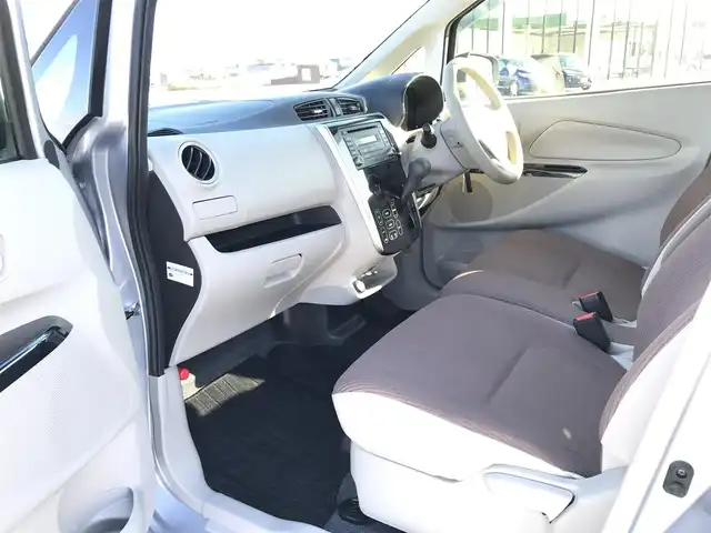 三菱 ｅＫワゴン M 鳥取県 2016(平28)年 4.1万km クールシルバーメタリック ４・W・D/社外ナビ/フルセグ/DVD/CD/BT/運転席シートヒーター/社外14インチアルミホイール/アイドリングストップ/オートエアコン/リモコンキー/スペアキー/フロアマット・ドアバイザー/保証書・取扱説明書/スタットレスセット積込（タイヤ溝7部山）