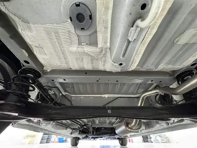 ホンダ Ｎ ＢＯＸ 滋賀県 2024(令6)年 0.2万km パール 純正９インチディスプレイオーディオ/　・USB・HDMI/バックカメラ/電子パーキングブレーキ/オートブレーキホールド/プッシュスタート/両側パワースライドドア/ETC/LEDヘッドライト/アームレスト/スマートキー/純正１４インチアルミホイール