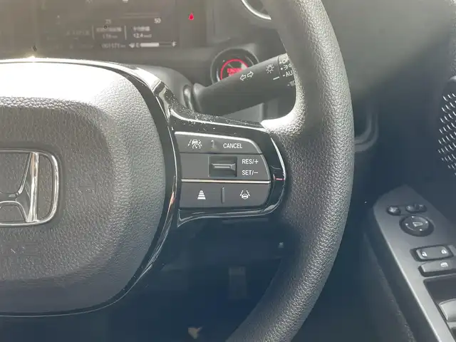 ホンダ Ｎ ＢＯＸ 滋賀県 2024(令6)年 0.2万km パール 純正９インチディスプレイオーディオ/　・USB・HDMI/バックカメラ/電子パーキングブレーキ/オートブレーキホールド/プッシュスタート/両側パワースライドドア/ETC/LEDヘッドライト/アームレスト/スマートキー/純正１４インチアルミホイール