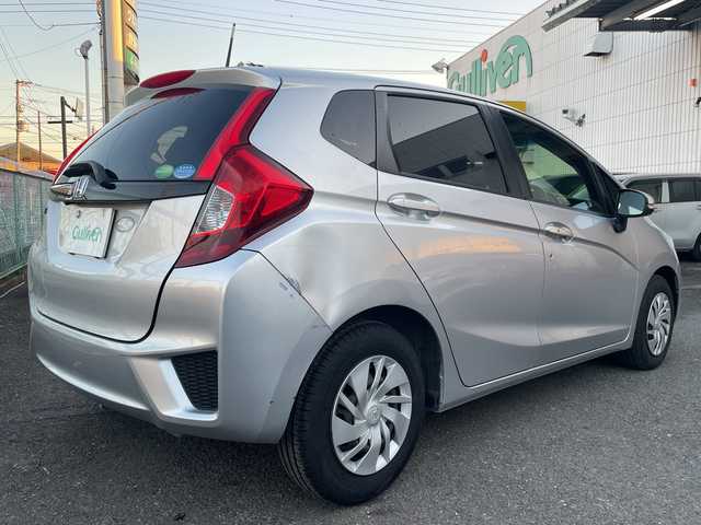 ホンダ フィット 13G Fパッケージ 神奈川県 2016(平28)年 5.4万km アラバスターシルバーメタリック ワンオーナー/純正SDナビシステム/ワンセグテレビ/Bluetooth/ビルトインETC/ステアリングリモコン/プッシュスタート/スペアキー×１