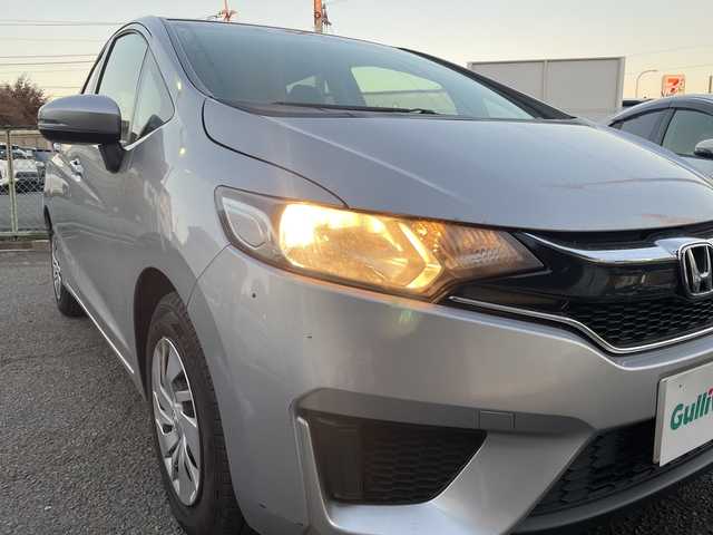 ホンダ フィット 13G Fパッケージ 神奈川県 2016(平28)年 5.4万km アラバスターシルバーメタリック ワンオーナー/純正SDナビシステム/ワンセグテレビ/Bluetooth/ビルトインETC/ステアリングリモコン/プッシュスタート/スペアキー×１