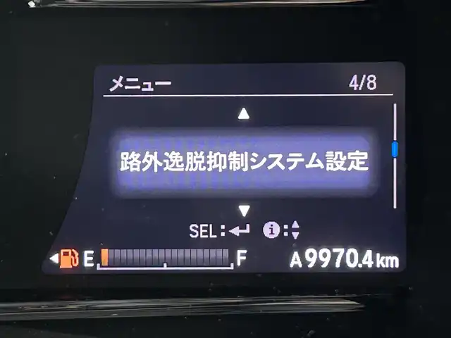 車両画像10