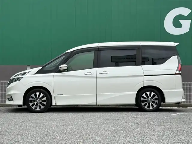 日産 セレナ