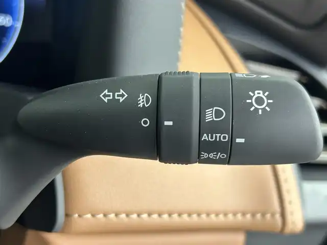 トヨタ ヴェルファイア ハイブリット Z プレミア 埼玉県 2025(令7)年 0.1万km未満 ブラック Toyota Safety Sense/　・プリクラッシュセーフティ/　・レーントレーシングアシスト/　・レーンディパーチャーアラート/　・レーダークルーズコントロール/　・アダプティブハイビームシステム/　・ロードサインアシスト/　・ドライバー異常時対応システム/　・プロアクティブドライビングアシスト/　・発進遅れ告知機能/　・緊急時操舵支援（アクティブ操舵機能付）/　・フロントクロストラフィックアラート/　・レーンチェンジアシスト/トヨタチームメイト/左右独立ムーンルーフ/両側ユニバーサルステップ/14インチディスプレイオーディオ/おくだけ充電/両側パワースライドドア/パワーバックドア/ETC2.0